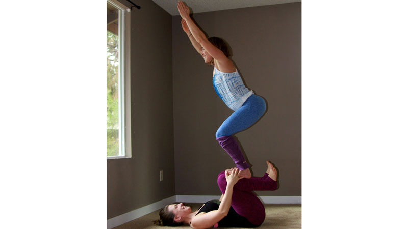 6 Effective Acro Yoga Poses For A Healthy Body | Acro yoga, Acro yoga poses,  Partner yoga poses