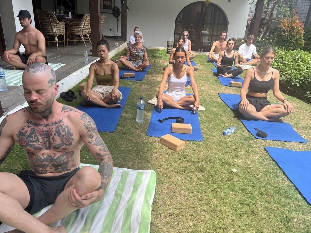 Holotropic breathing class in Bali